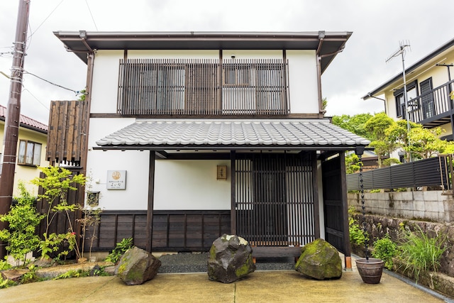 箱根仙石原の宿よいな