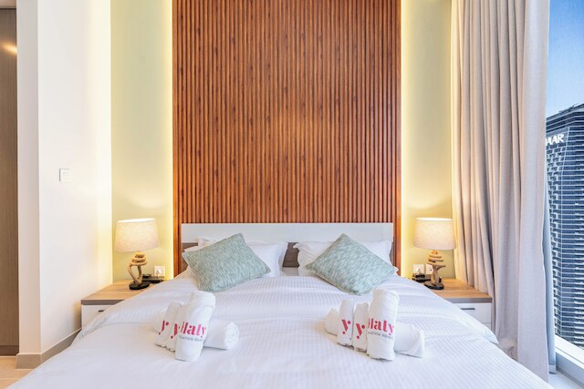 ラックス 3ベッドルーム バージュ・カリファ & ファウンテン ビュー