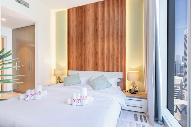 ラックス 3ベッドルーム バージュ・カリファ & ファウンテン ビュー