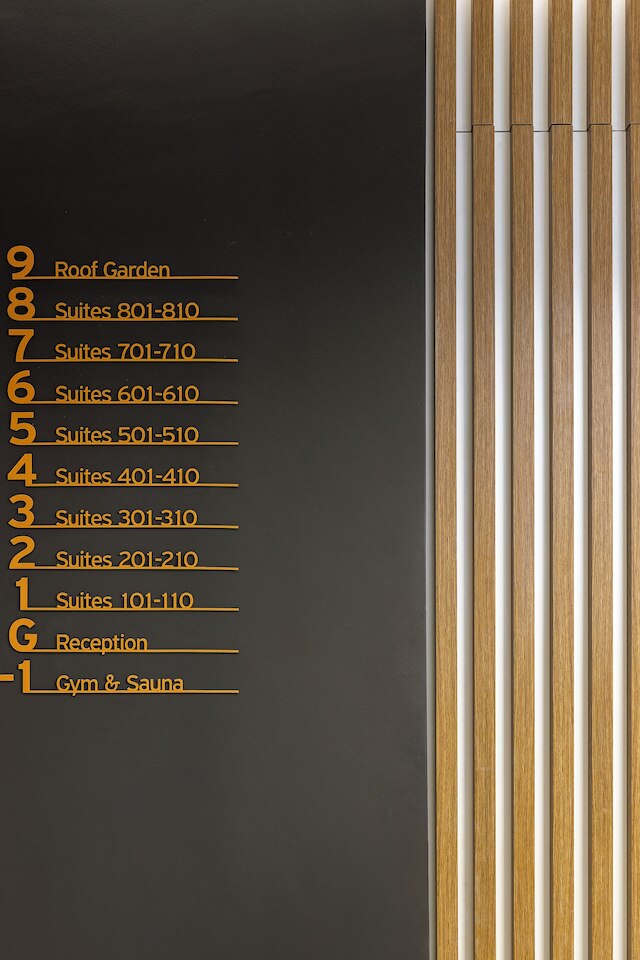 エルマス モダン リビング アパートメンツ