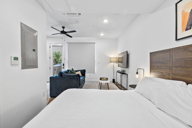 ホーリー ハウス