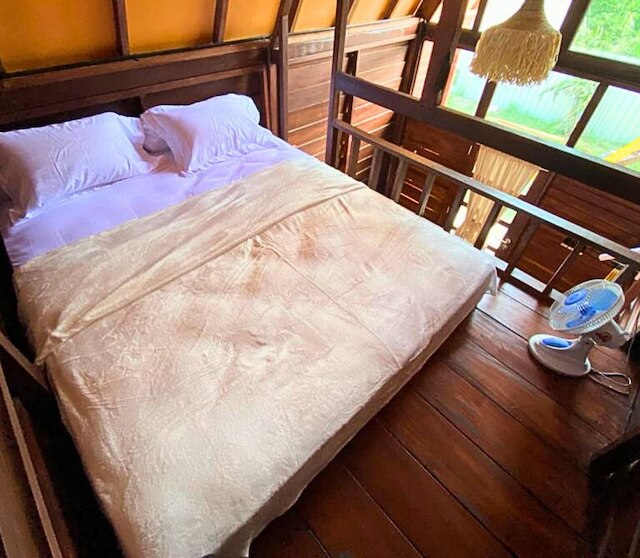 トロピカル ハウス アンド ミニ ゴルフ ヨギャカルタ