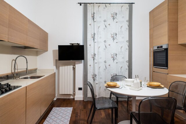 サマー ブリーズ ファミリー アパートメント