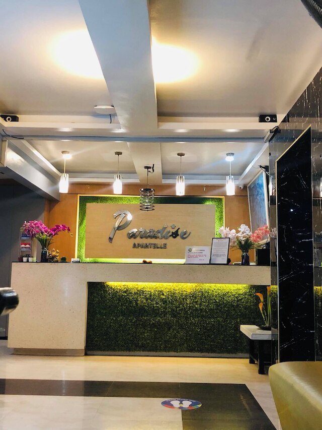 パラダイス ホテル