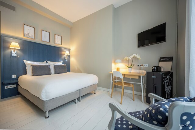 ヴィラ グランド ヴォイル クリストファー コウタンソー