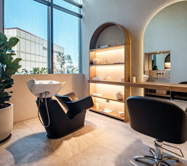 ラグジュアリアス 1ベッドルーム コド ニア レフォルマ - プール - ジム