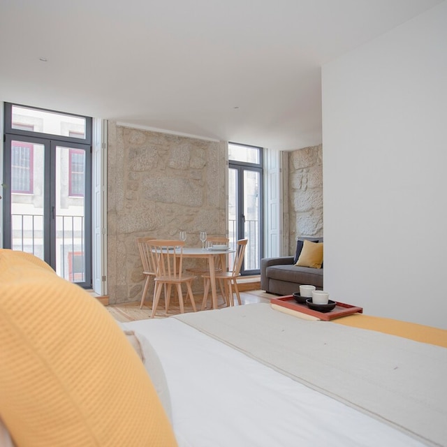 リービング イン ポルト チャーミング ダウンタウン デライト II