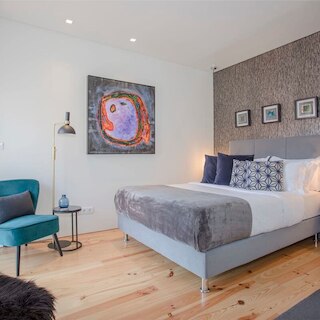 リービング イン ポルト コージーシックダウンタウン