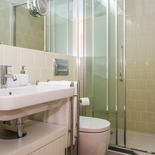 リービング イン ポルト ブルーフラワーアパートメント