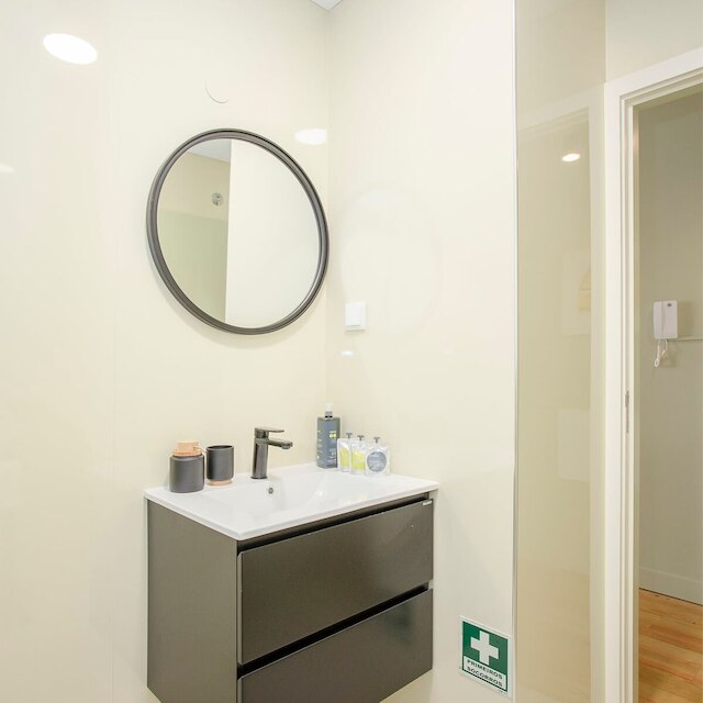 リービング イン ポルト ヒストリック クル リゴス スタジオ - 2F