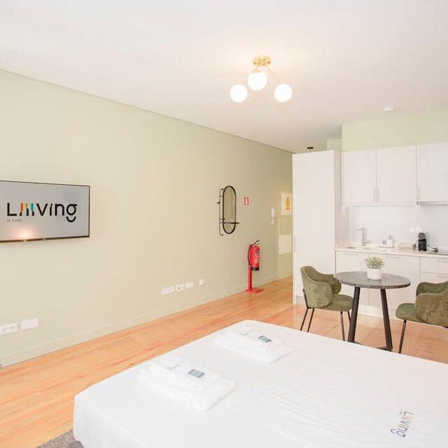 リービング イン ポルト ヒストリック クル リゴス スタジオ - 2F