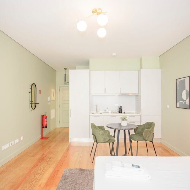 リービング イン ポルト ヒストリック クル リゴス スタジオ - 2F