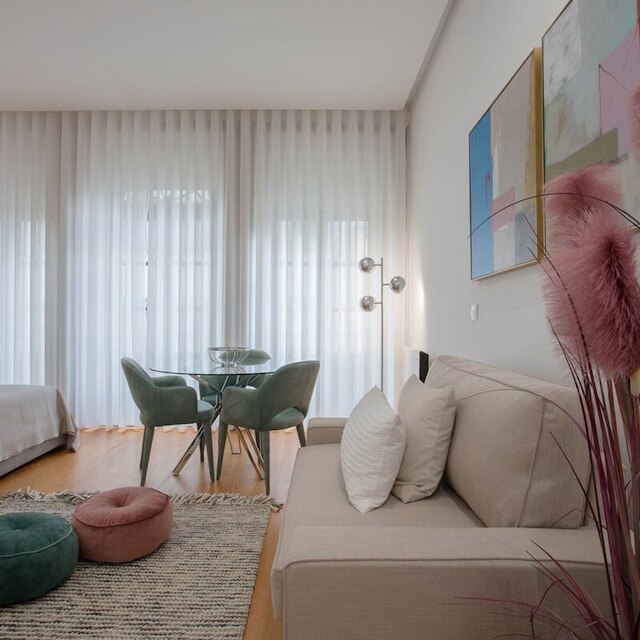 リービング イン ポルト ダウンタウン ラグジュアリーアパートメント 2R