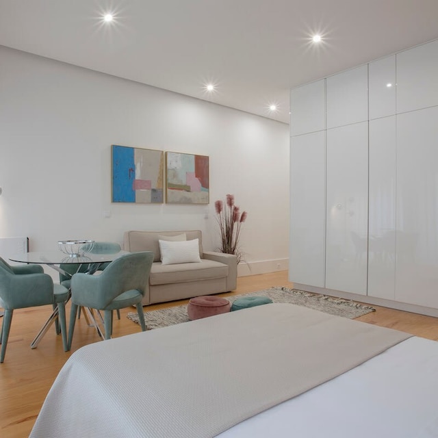 リービング イン ポルト ダウンタウン ラグジュアリーアパートメント 2R