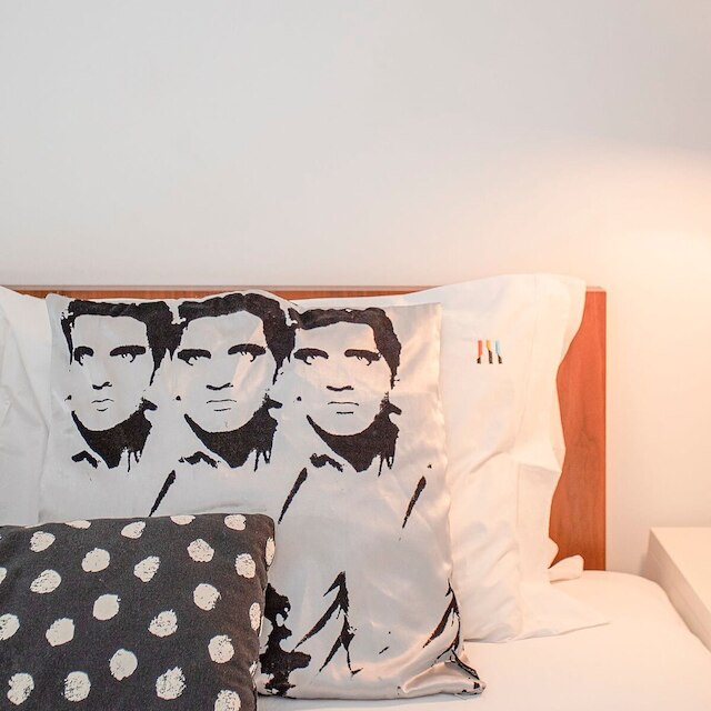 リービング イン ポルト - ガーデン ライト メザニン