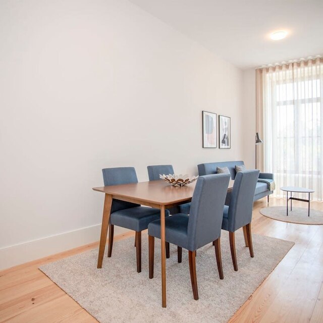 リビングインポルト シティビューアパートメント 2F