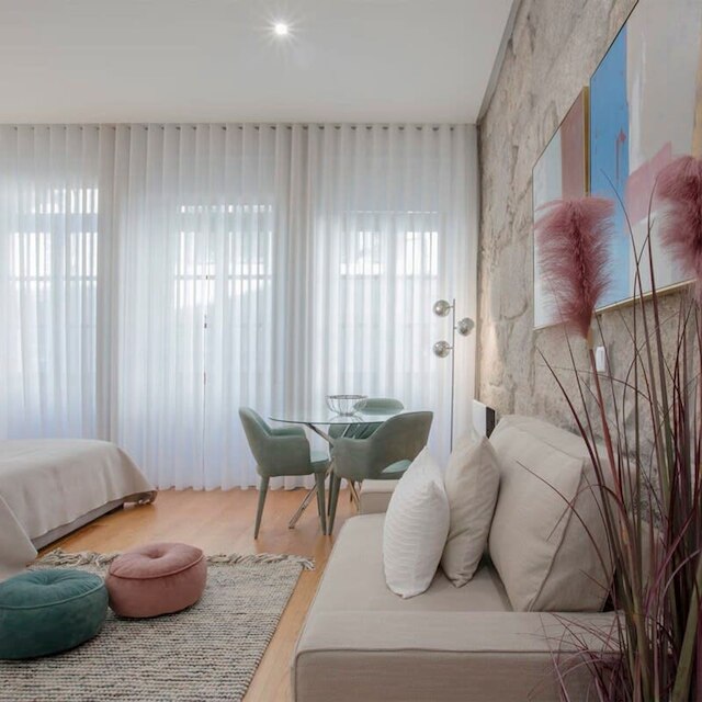 リビングインポルト ダウンタウンラグジュアリーアパートメント 1R