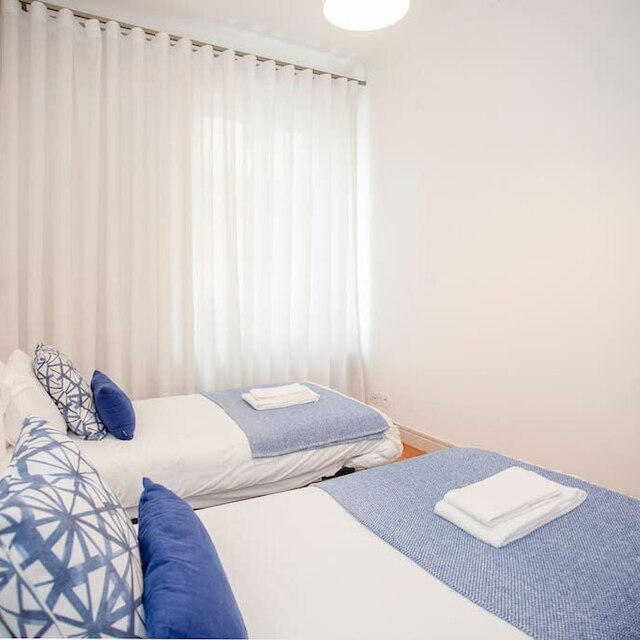 リービング イン ポルト ライト スペーシャス アパートメント