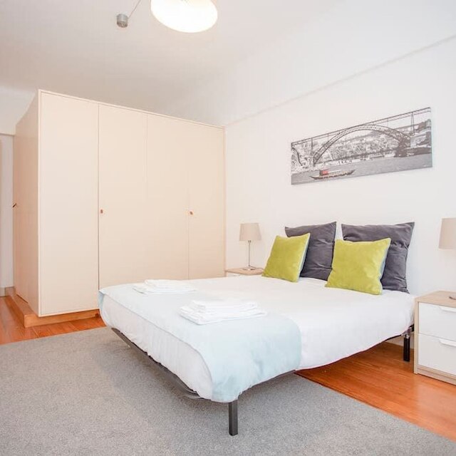 リービング イン ポルト ライト スペーシャス アパートメント