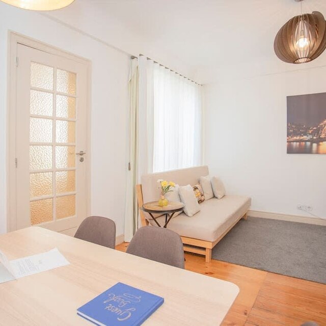 リービング イン ポルト ライト スペーシャス アパートメント