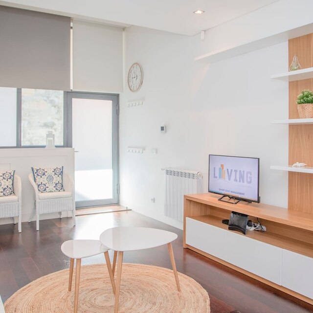 リービング イン ポルト - カルロス アルベルト アパートメント