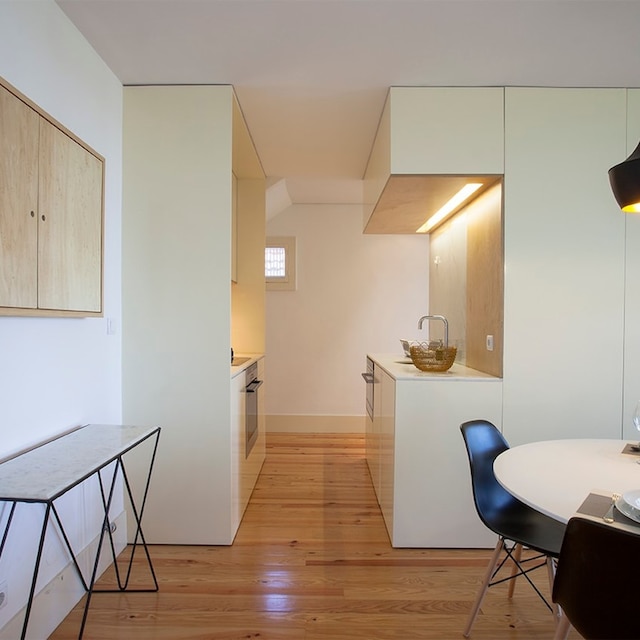 リービング イン ポルト セントラル シークレット バルコニー