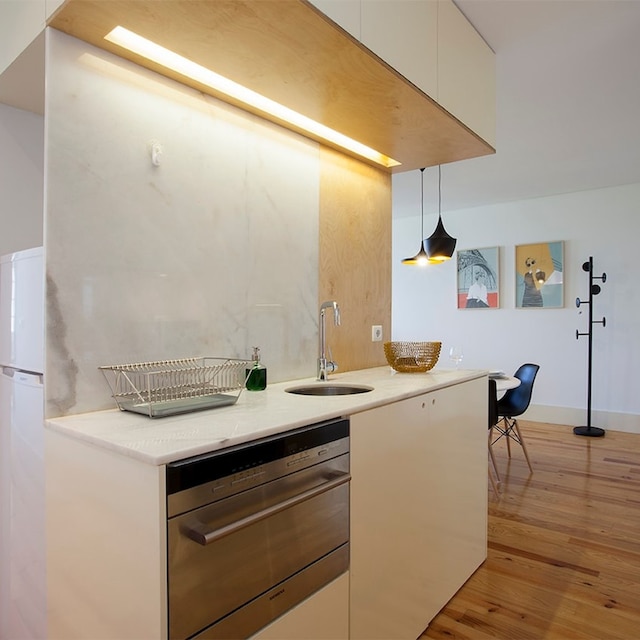 リービング イン ポルト セントラル シークレット バルコニー