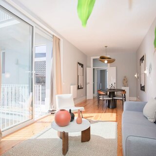 リービング イン ポルト - アート デザイン アパートメント II