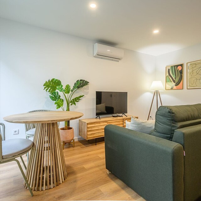 NAX アパートメント B バイ リービング