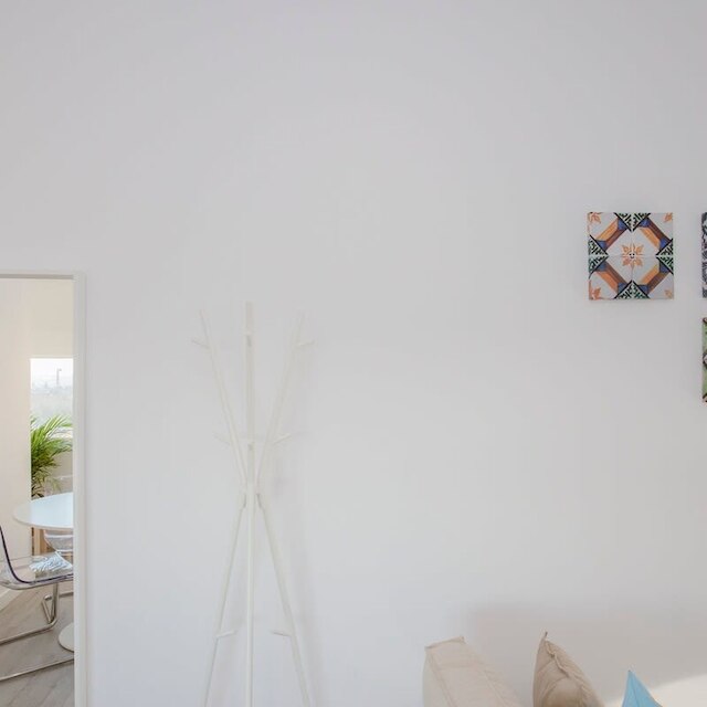 リビング イン ポルト センター スポット アパートメント