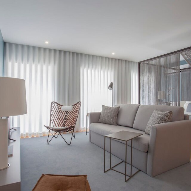 リービング イン ポルト ダウンタウン ラグジュアリースタジオ