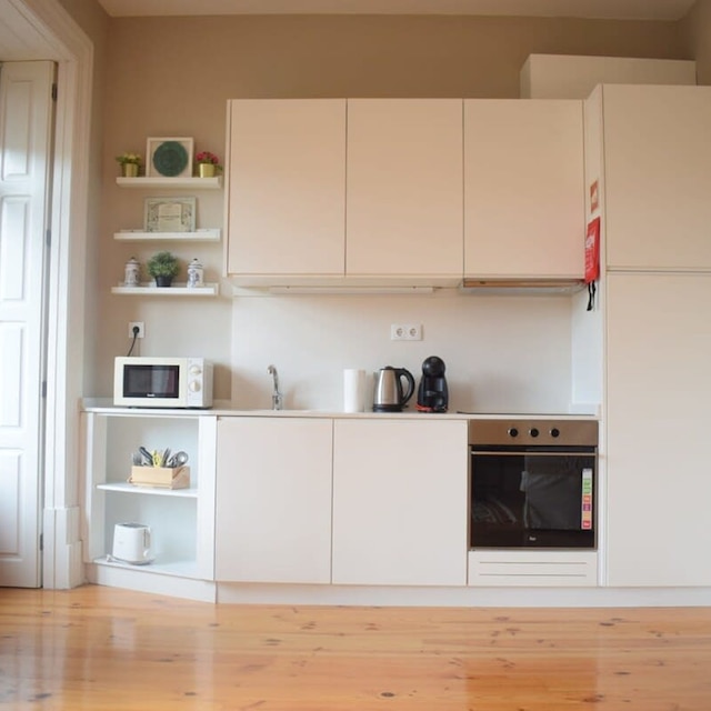 リビング イン ポルト - ヴィンテージ バルコニー アパートメント