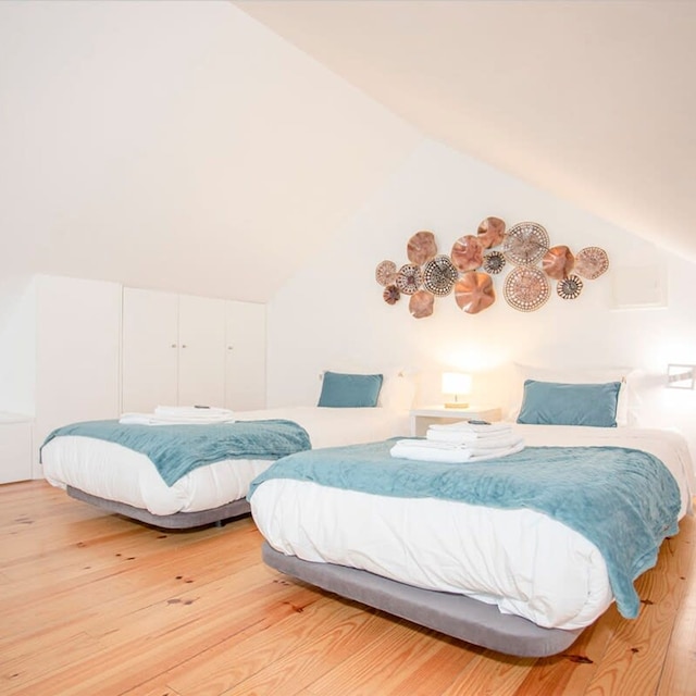 リビング イン ポルト - ハート オブ ポルト メザニン