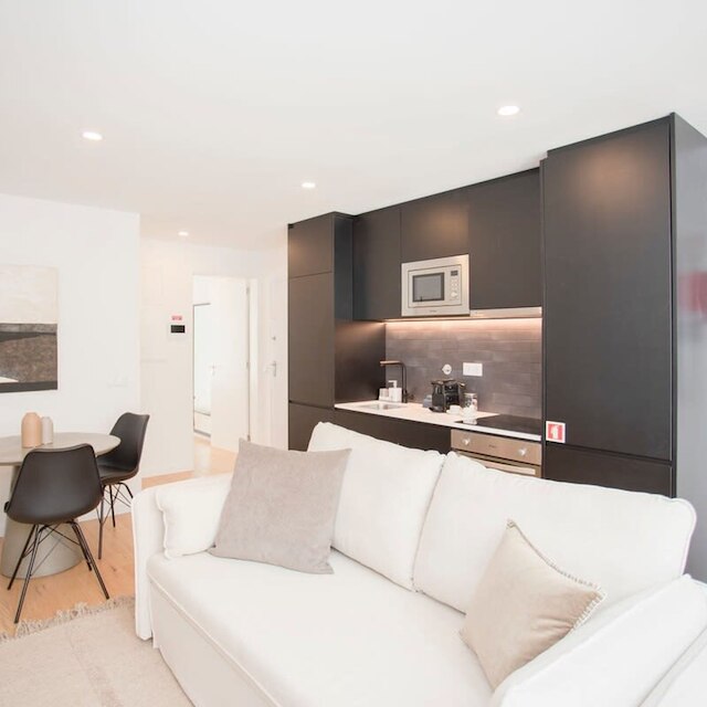 NAX アパートメント E バイ リービング