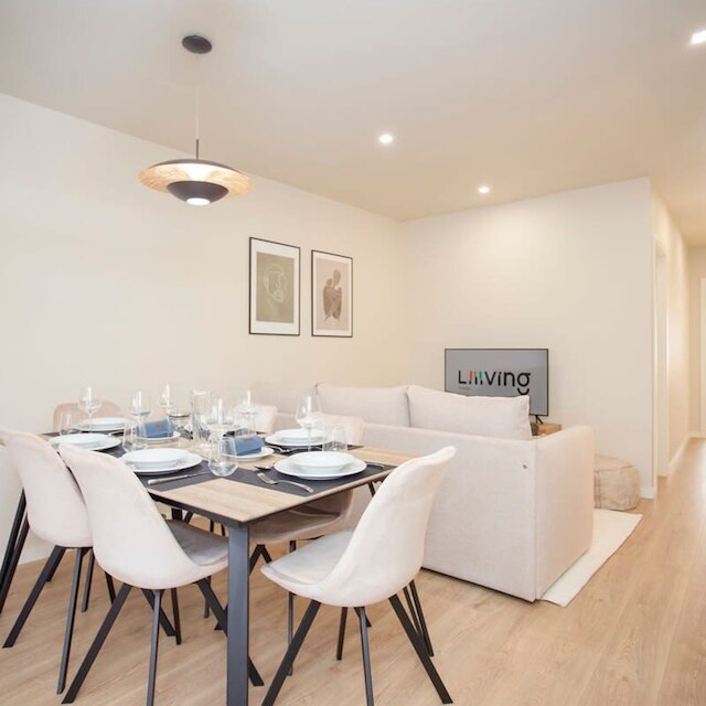 リーヴィング イン ポルト - アップタウン パール アパートメント