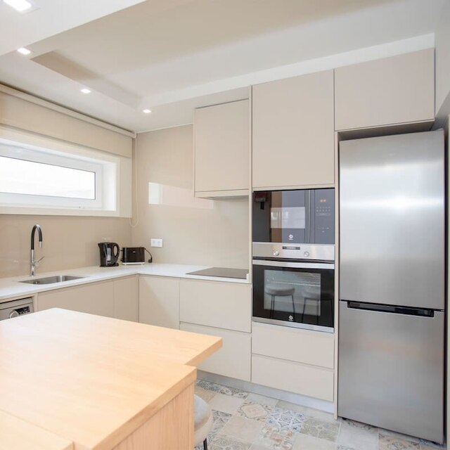 リーヴィング イン ポルト - アップタウン パール アパートメント