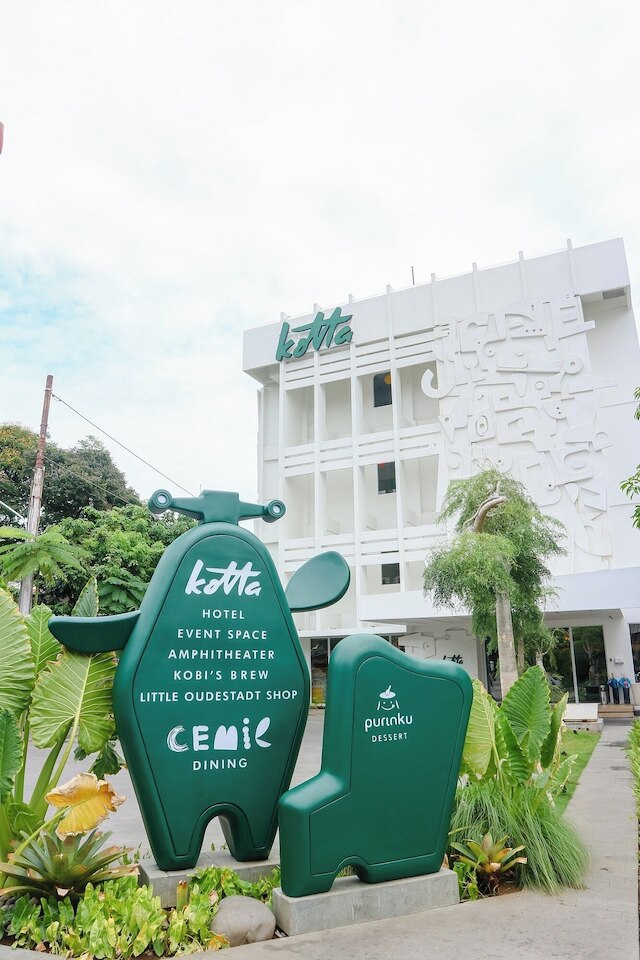 コッタ ホテル セマラン