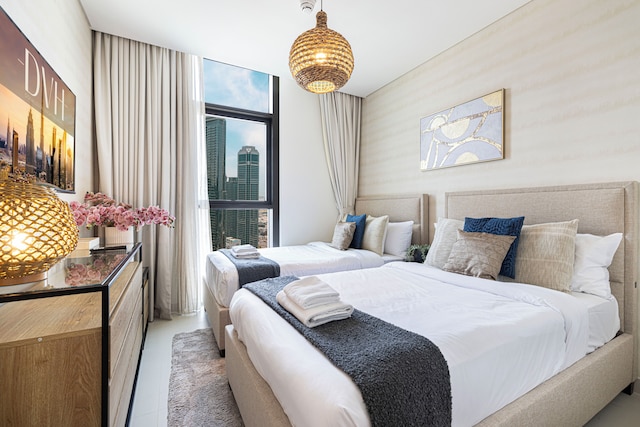 スカイ ハイ オーシャン ビュー オポジット ドバイ モール