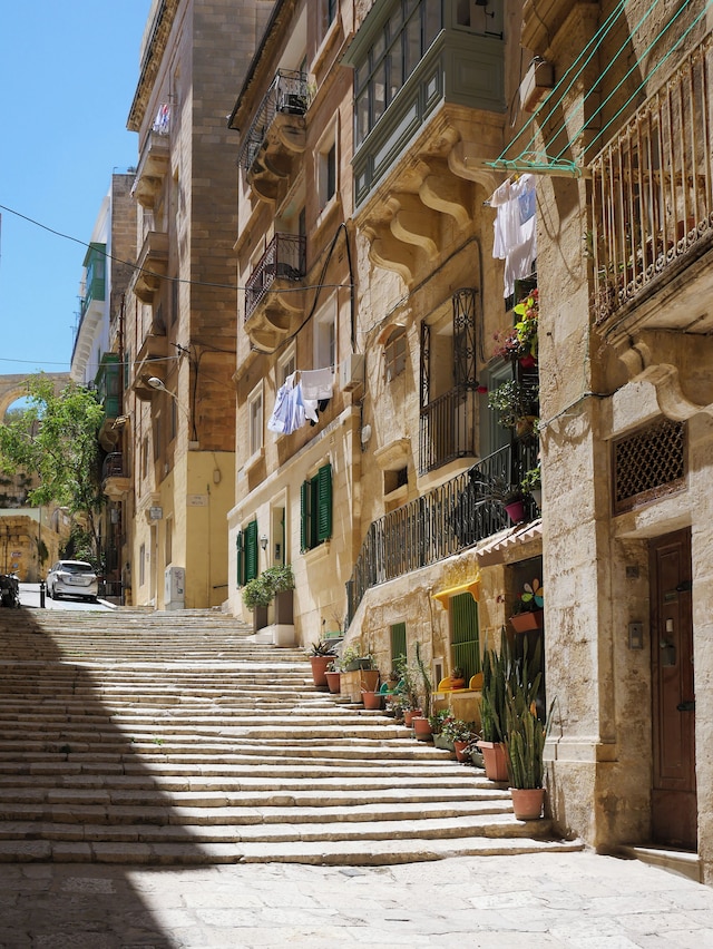 バッテリーハウス