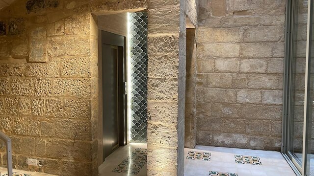 バッテリーハウス