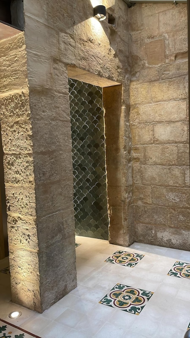 バッテリーハウス