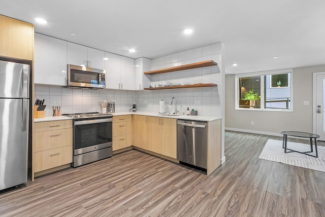 ダンシング ウィングス リトリート ウォーカー パラダイス