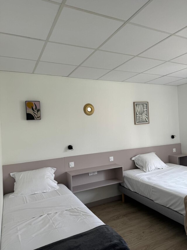 ホテル デュ コロンビエ