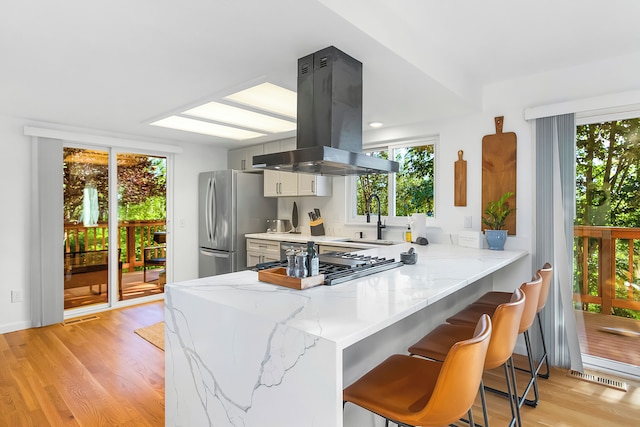 ボドゥルズ ラスリング リーブス EV チャージ BBQ