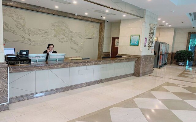 Shanghai StarChain New Space Time Hotel (Zhongshan Park Subway Station)