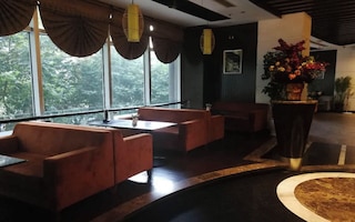 Shanghai StarChain New Space Time Hotel (Zhongshan Park Subway Station)