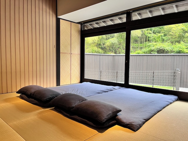 小塩の灯り「石垣の別荘」