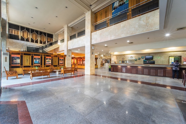 アディカ ホテル バヘラ