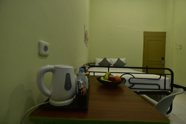 ホテル イリアン スラバヤ