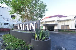 ホテル イリアン スラバヤ